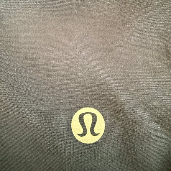 Lululemon Women’s Running Skort Size 4 Navy Athletic Skirt w/ Built-In Shorts Li - Picture 4 of 5